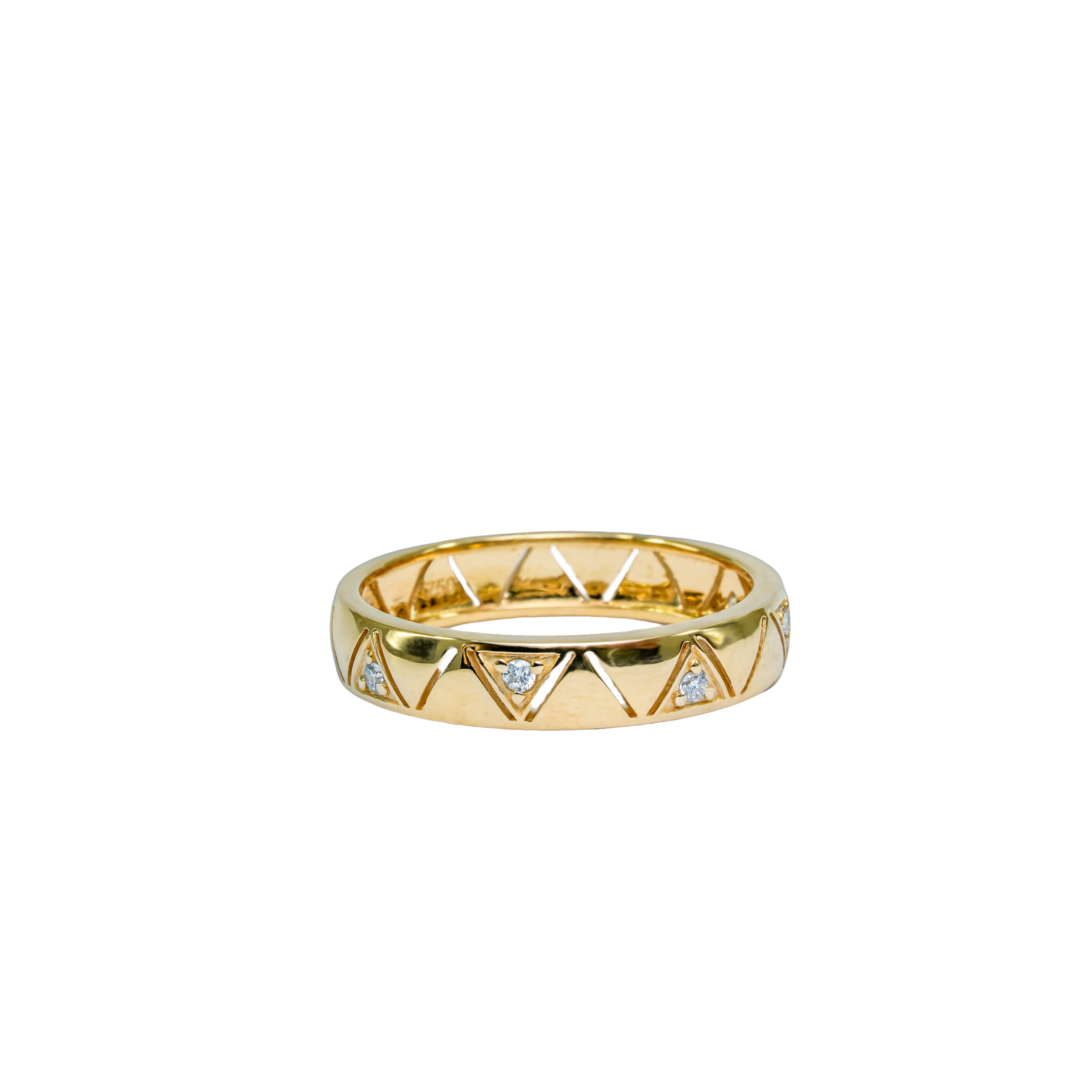 Gold & Diamond Ring – 562