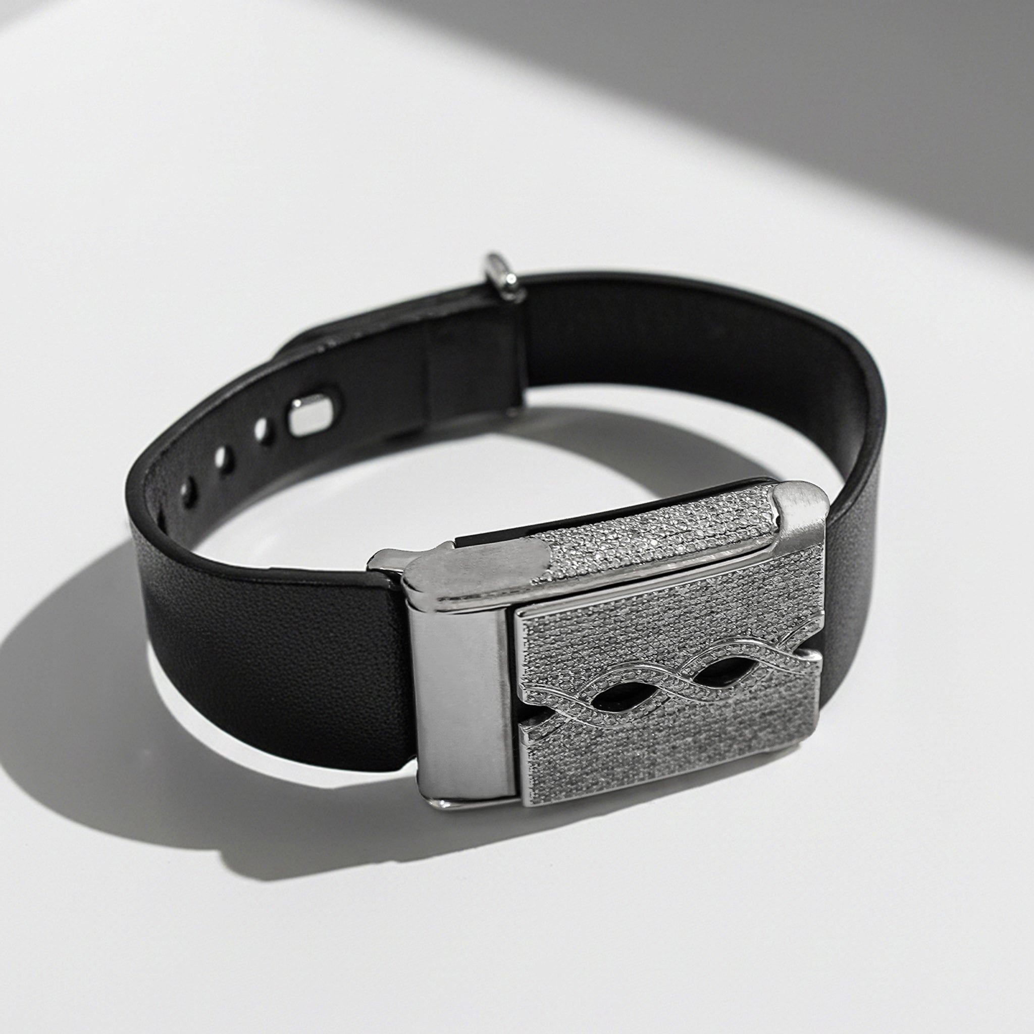 Custom WHOOP Bracelet (White Gold & Diamonds) – Made to Order in the UAE
