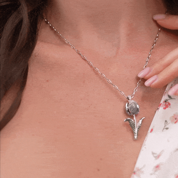 Tulip Necklace