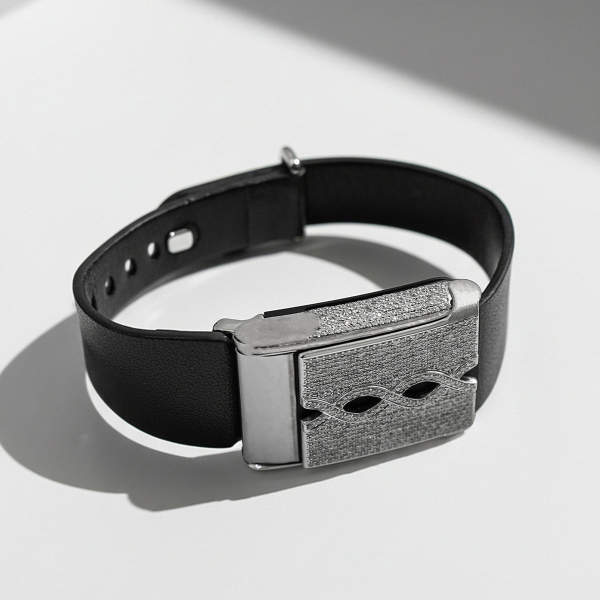 Custom WHOOP Bracelet (White Gold & Diamonds) – Made to Order in the UAE